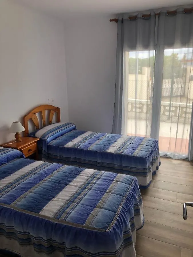 Planta Baixa Amb Jardi I Vistes Al Mar Apartment Llanca Spain